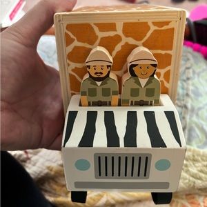 Melissa & Doug Shape Sorting Animal Rescue Truck
